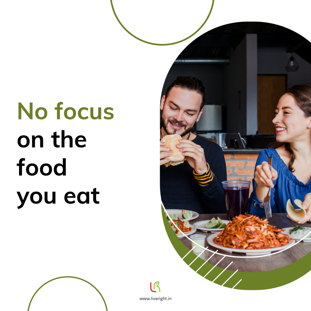 No focus on the food you eat - unhealthy eating habits